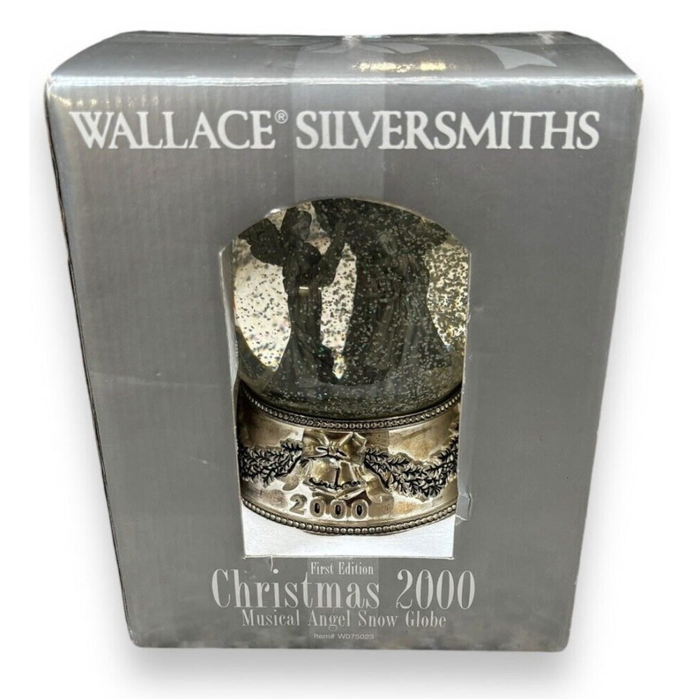 Vintage Wallace Silversmiths 1st Edition 2000 Musical Christmas Angel Snow Globe